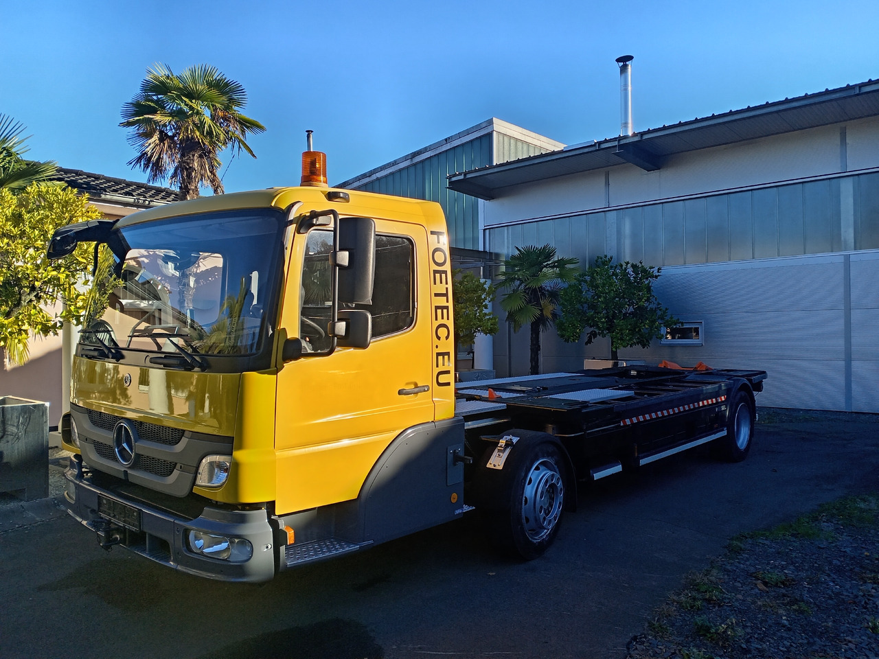 Kamag Mercedes-Benz Kamag Wiesel / WBH25 / KB3659 / mit Ganrantie - Контейнеровоз/ Сменна каросерия камион: снимка 2 Kamag Mercedes-Benz Kamag Wiesel / WBH25 / KB3659 / mit Ganrantie - Контейнеровоз/ Сменна каросерия камион: снимка 2