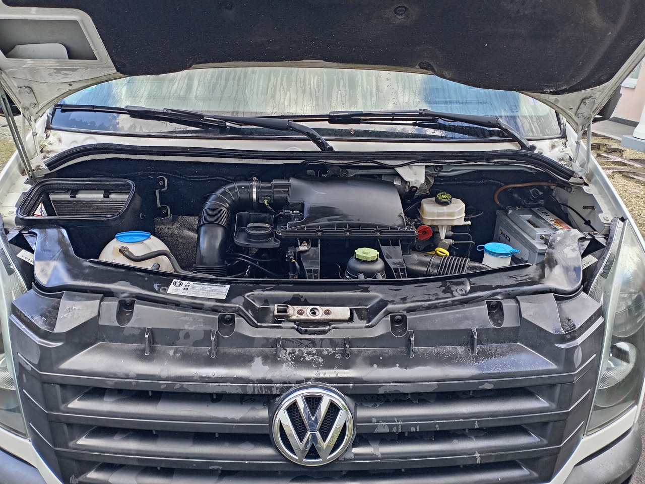 VOLKSWAGEN VW NFZ Crafter 50 Koffer 2.0 TDI LR 120 kW Diesel - Лекотоварен автомобил фургон: снимка 4 VOLKSWAGEN VW NFZ Crafter 50 Koffer 2.0 TDI LR 120 kW Diesel - Лекотоварен автомобил фургон: снимка 4