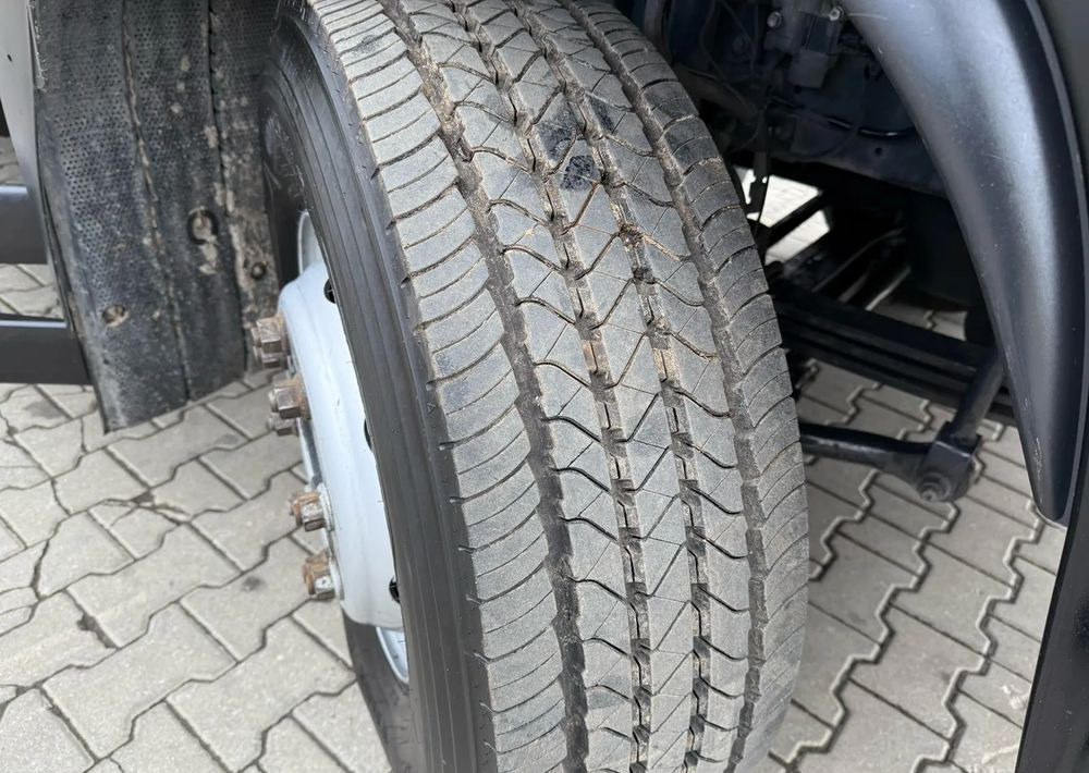 Боклукчийска кола Iveco EUROCARGO CNG: снимка 17