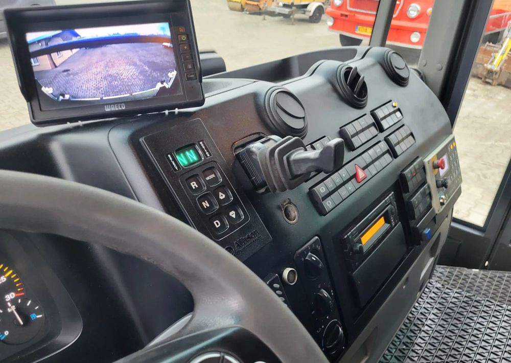 Боклукчийска кола Mercedes-Benz Mercedes-Benz Econic 2630: снимка 10