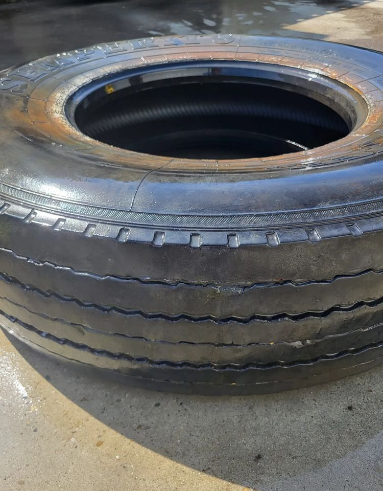 Opona Semperit Euro-steel 13R22,5 - Гума за Камион: снимка 2 Opona Semperit Euro-steel 13R22,5 - Гума за Камион: снимка 2