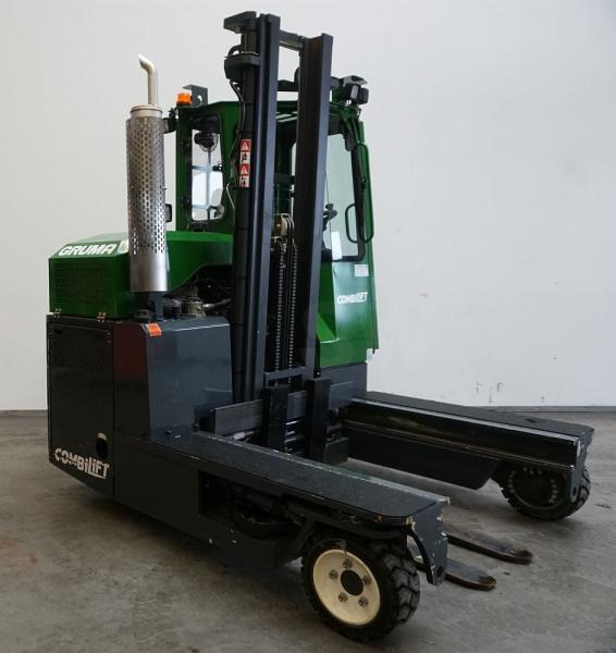 Combilift C3000 - Ричтрак с движение в 4 посоки: снимка 2 Combilift C3000 - Ричтрак с движение в 4 посоки: снимка 2