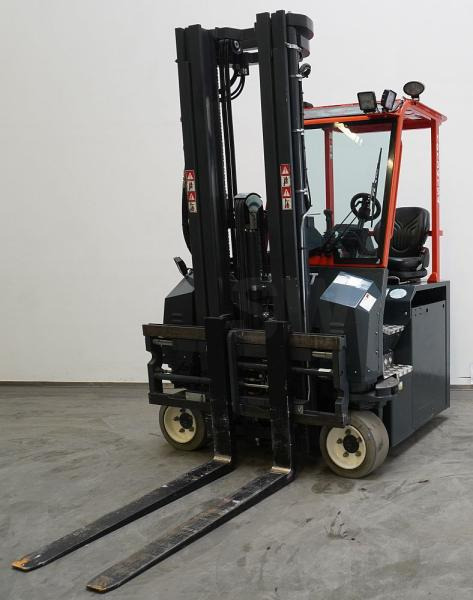 Combilift CBE3000 - Ричтрак с движение в 4 посоки: снимка 1 Combilift CBE3000 - Ричтрак с движение в 4 посоки: снимка 1