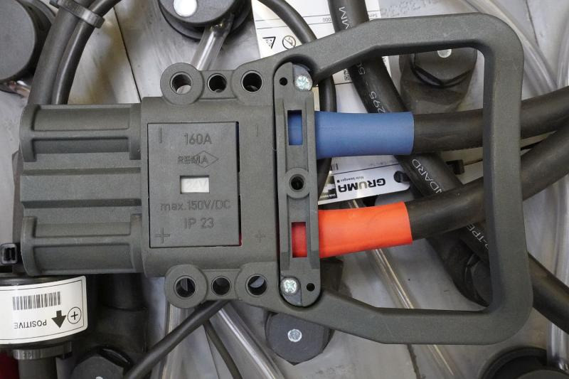 GRUMA 24 Volt 4 PzS 500 Ah - Акумулатор: снимка 5 GRUMA 24 Volt 4 PzS 500 Ah - Акумулатор: снимка 5