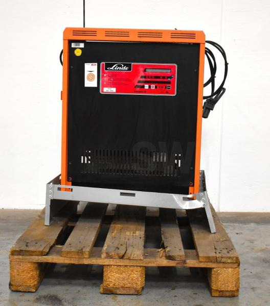INDUSTRIE AUTOMATION intronic B puls D 48V/90A - Акумулатор: снимка 3 INDUSTRIE AUTOMATION intronic B puls D 48V/90A - Акумулатор: снимка 3