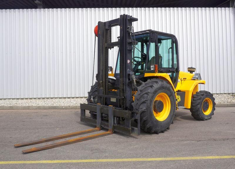 Jcb 940-4 - Мотокар с висока проходимост: снимка 1 Jcb 940-4 - Мотокар с висока проходимост: снимка 1