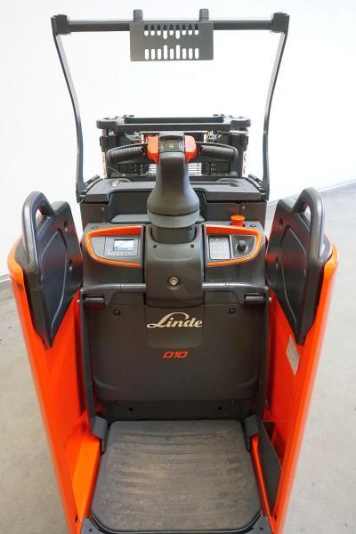 Linde D 10 FP 1163 - Стакер: снимка 4 Linde D 10 FP 1163 - Стакер: снимка 4