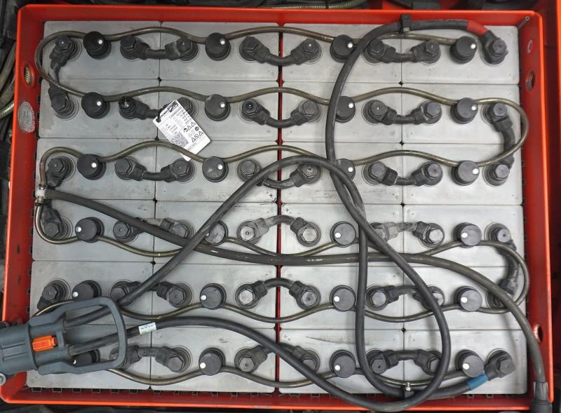 Linde E 18 EVO 386-02 - Електрокар: снимка 5 Linde E 18 EVO 386-02 - Електрокар: снимка 5