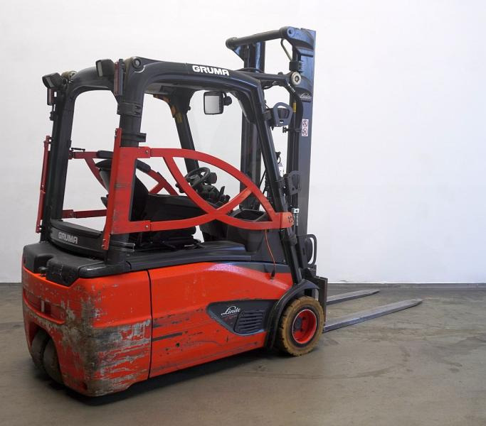 Linde E 18 L EVO 386-02 - Електрокар: снимка 2 Linde E 18 L EVO 386-02 - Електрокар: снимка 2
