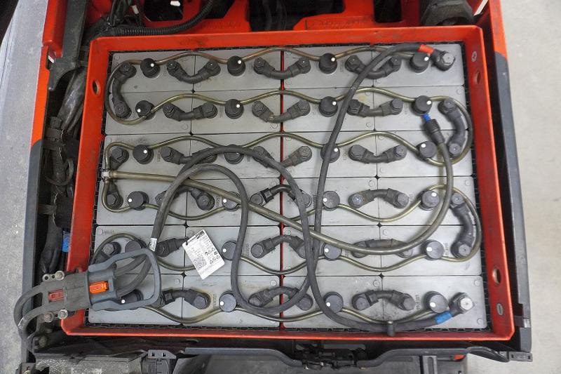 Linde E 18 PH EVO 386-02 - Електрокар: снимка 5 Linde E 18 PH EVO 386-02 - Електрокар: снимка 5