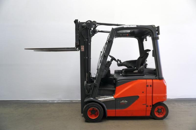 Linde E 20 PH EVO 386-02 - Електрокар: снимка 4 Linde E 20 PH EVO 386-02 - Електрокар: снимка 4