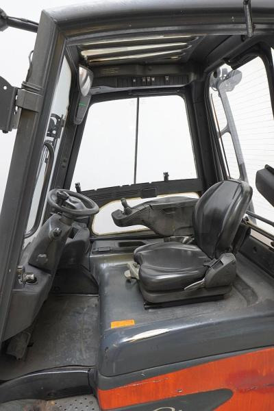 Linde E 30 387 - Електрокар: снимка 3 Linde E 30 387 - Електрокар: снимка 3
