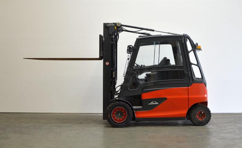 Linde E 50 HL 388 - Електрокар: снимка 4 Linde E 50 HL 388 - Електрокар: снимка 4