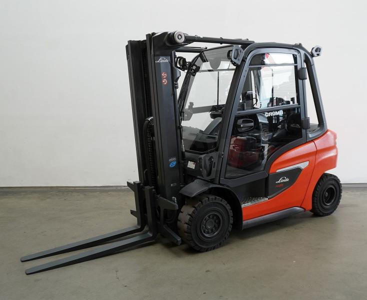 Linde H 25 D 1202 - Дизелов мотокар: снимка 1 Linde H 25 D 1202 - Дизелов мотокар: снимка 1