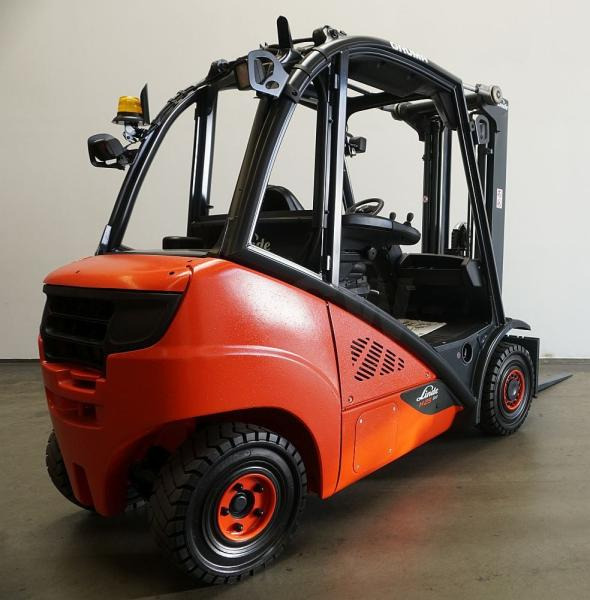 Linde H 25 D EVO 392-02 - Дизелов мотокар: снимка 2 Linde H 25 D EVO 392-02 - Дизелов мотокар: снимка 2