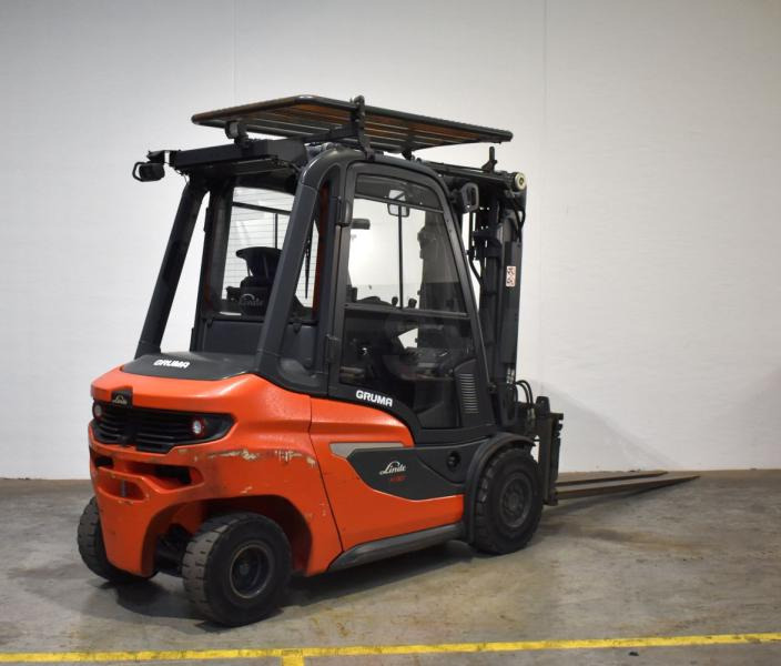 Linde H 30 D 1202 - Дизелов мотокар: снимка 2 Linde H 30 D 1202 - Дизелов мотокар: снимка 2