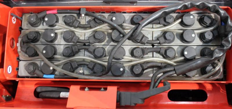 Linde L 16 1173 - Стакер: снимка 4 Linde L 16 1173 - Стакер: снимка 4