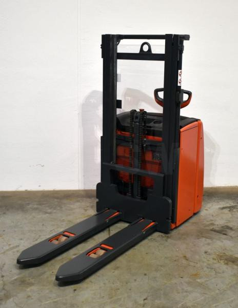 Linde L 16 1173 - Стакер: снимка 2 Linde L 16 1173 - Стакер: снимка 2