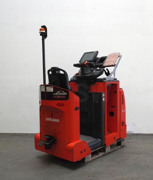 Linde P 30 C 1190 - Електрически влекач: снимка 2 Linde P 30 C 1190 - Електрически влекач: снимка 2