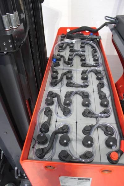 Linde R 16 1120 - Ричтрак: снимка 5 Linde R 16 1120 - Ричтрак: снимка 5