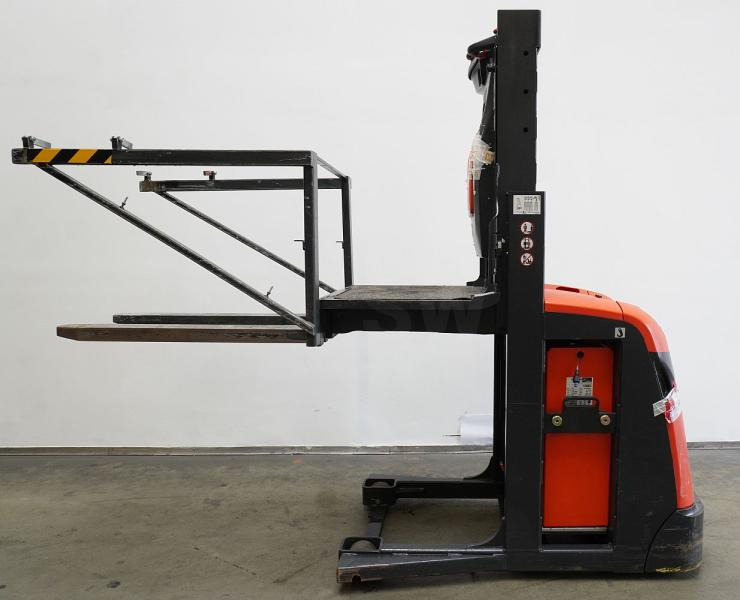 Linde V 10 5212 - Ордер пикър - комисионер: снимка 4 Linde V 10 5212 - Ордер пикър - комисионер: снимка 4
