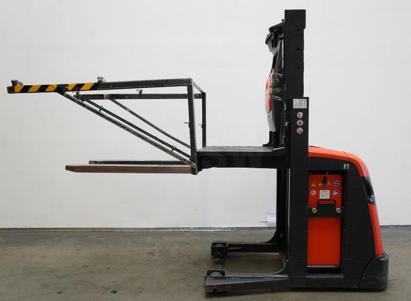 Linde V 10 5212 - Ордер пикър - комисионер: снимка 4 Linde V 10 5212 - Ордер пикър - комисионер: снимка 4