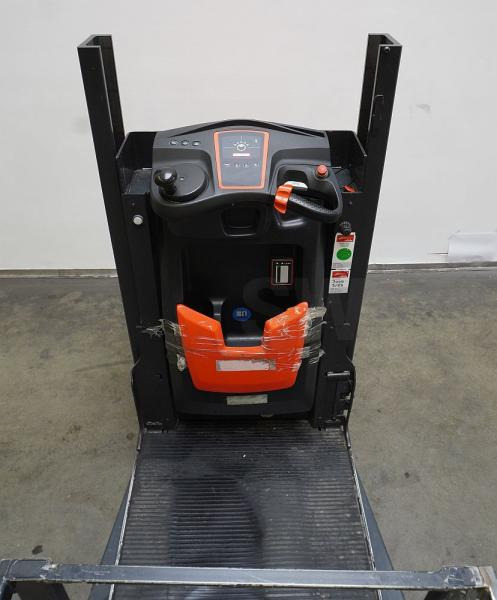 Linde V 10 5212 - Ордер пикър - комисионер: снимка 3 Linde V 10 5212 - Ордер пикър - комисионер: снимка 3