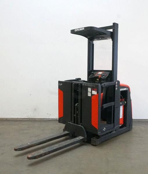 Linde V 10 5212 - Ордер пикър - комисионер: снимка 2 Linde V 10 5212 - Ордер пикър - комисионер: снимка 2