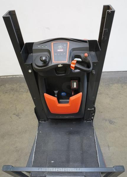 Linde V 10 5212 - Електрокар: снимка 3 Linde V 10 5212 - Електрокар: снимка 3