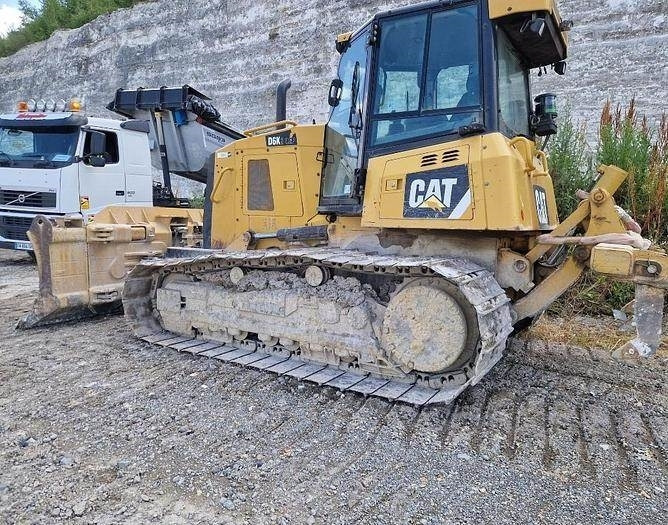 CAT D6K LGP - Булдозер: снимка 1 CAT D6K LGP - Булдозер: снимка 1
