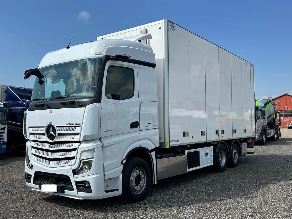 Mercedes-Benz Actros 2553 serie 7795 - Рефрижератор камион: снимка 1 Mercedes-Benz Actros 2553 serie 7795 - Рефрижератор камион: снимка 1
