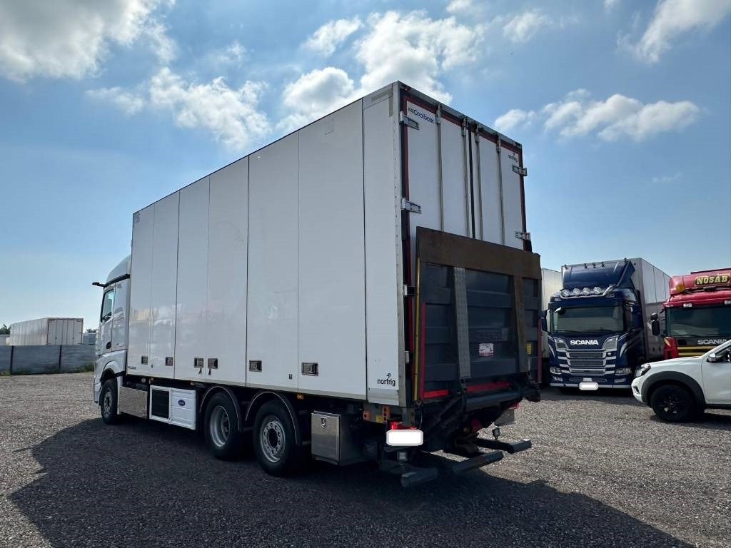 Mercedes-Benz Actros 2553 serie 7795 - Рефрижератор камион: снимка 5 Mercedes-Benz Actros 2553 serie 7795 - Рефрижератор камион: снимка 5