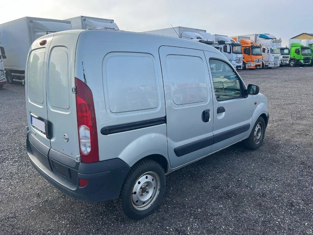 Nissan Kubistar 1,5 80 serie 7283 - Лек автомобил: снимка 3 Nissan Kubistar 1,5 80 serie 7283 - Лек автомобил: снимка 3