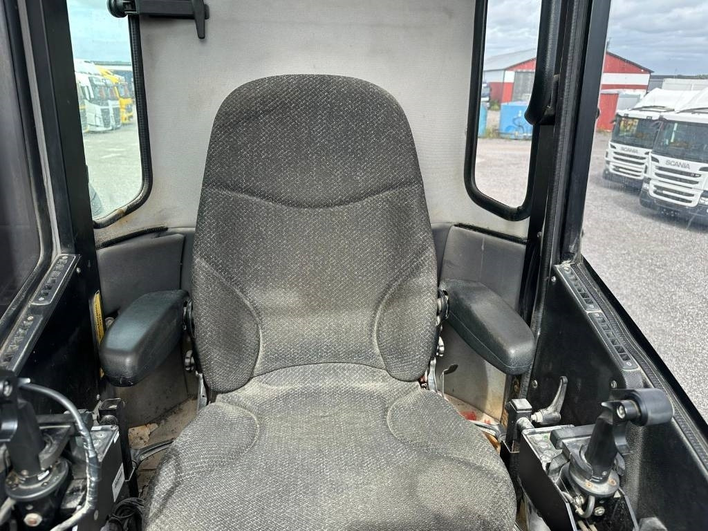 Лизинг на Scania R650B 6X4 NB  Scania R650B 6X4 NB: снимка 24