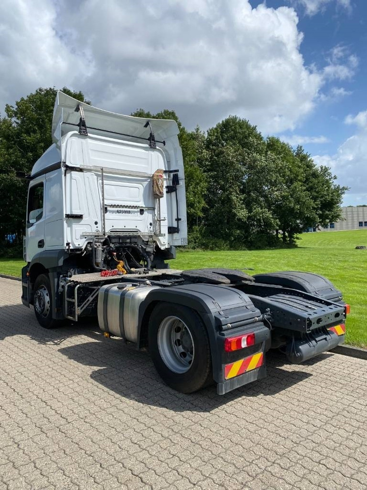 Mercedes-Benz Actros 1835 - Влекач: снимка 3 Mercedes-Benz Actros 1835 - Влекач: снимка 3
