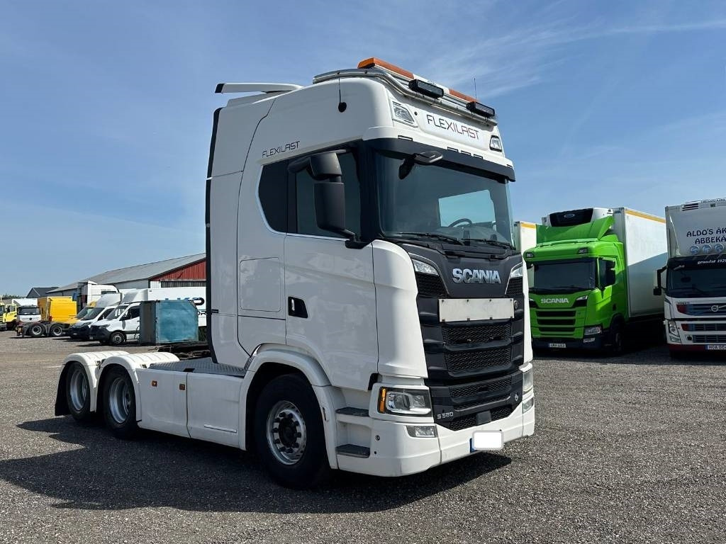 Scania S580A6X2NB NGS Highline 8881 - Влекач: снимка 1 Scania S580A6X2NB NGS Highline 8881 - Влекач: снимка 1