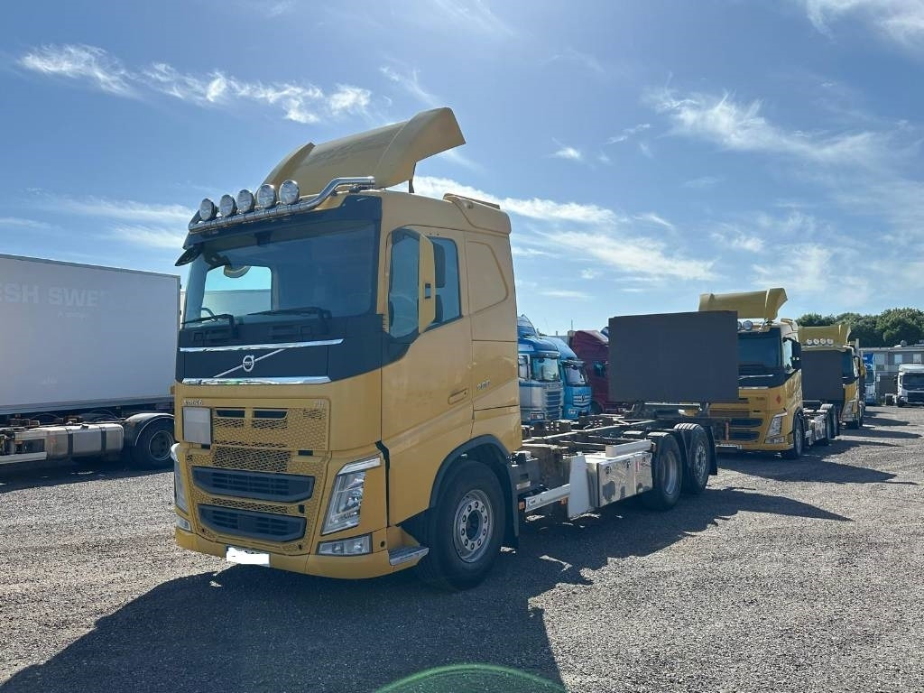 Volvo FH 500 HP serie nr 6887 - Контейнеровоз/ Сменна каросерия камион: снимка 1 Volvo FH 500 HP serie nr 6887 - Контейнеровоз/ Сменна каросерия камион: снимка 1