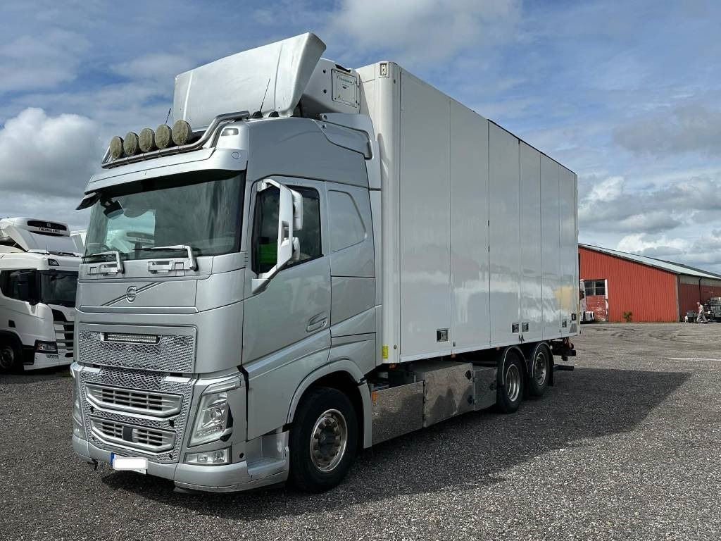 Volvo FH 500 Serie 1617 - Рефрижератор камион: снимка 1 Volvo FH 500 Serie 1617 - Рефрижератор камион: снимка 1