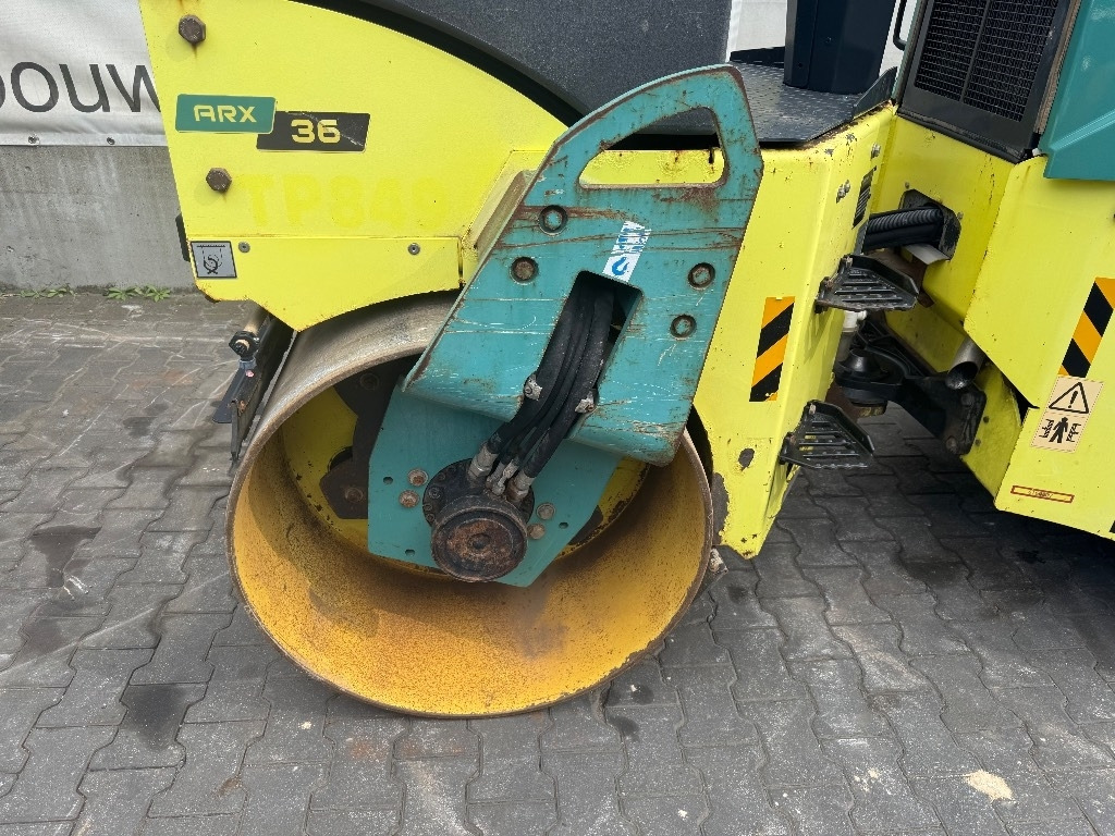 Ammann ARX 36 - Пътен валяк: снимка 2 Ammann ARX 36 - Пътен валяк: снимка 2
