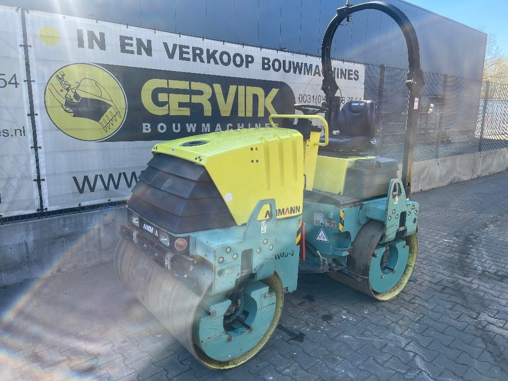 Ammann AV 40-2 - Пътен валяк: снимка 1 Ammann AV 40-2 - Пътен валяк: снимка 1