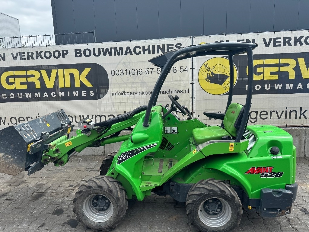 Avant 528 - Колесен товарач: снимка 1 Avant 528 - Колесен товарач: снимка 1