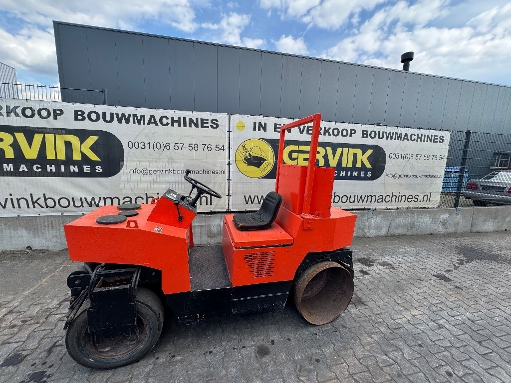 Case Vibromax 152k - Компактор: снимка 1 Case Vibromax 152k - Компактор: снимка 1