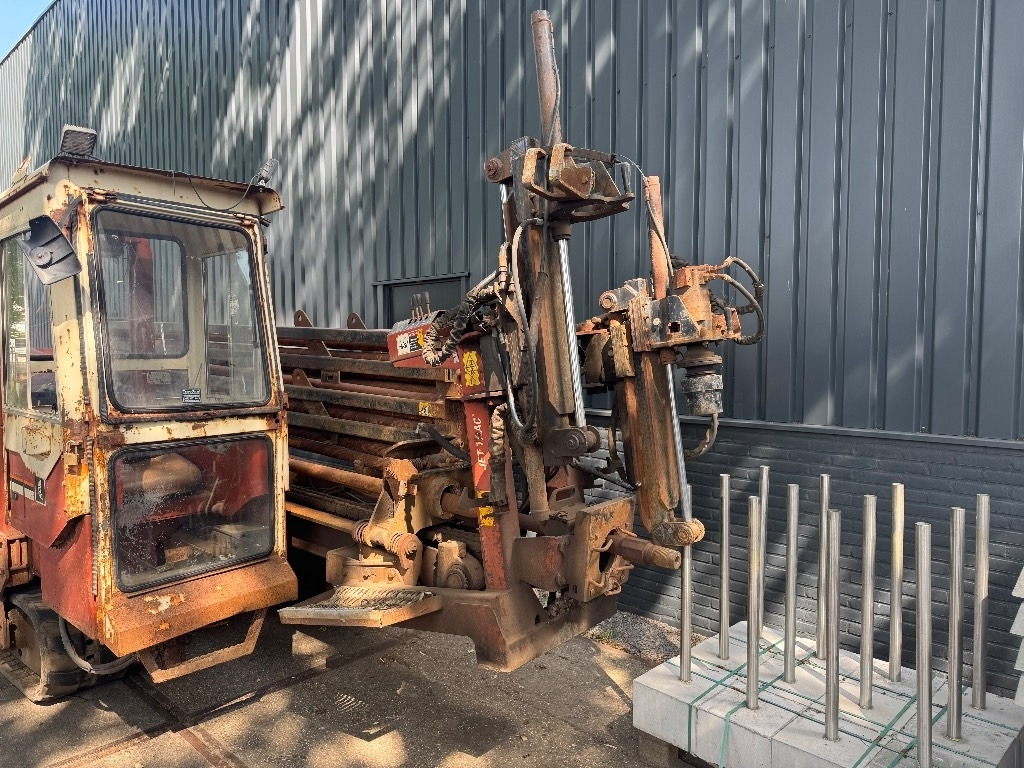 Ditch Witch JT 4020 - Машина за хоризонтално-насочено сондиране: снимка 4 Ditch Witch JT 4020 - Машина за хоризонтално-насочено сондиране: снимка 4