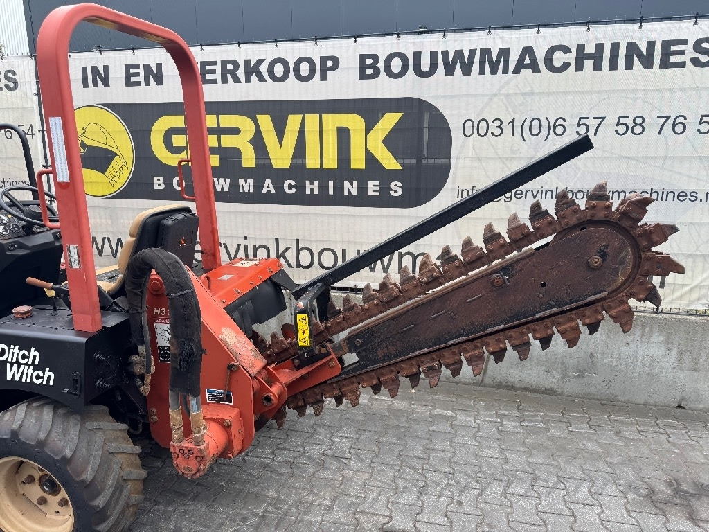 Ditch Witch RT 40 - Каналокопател: снимка 4 Ditch Witch RT 40 - Каналокопател: снимка 4