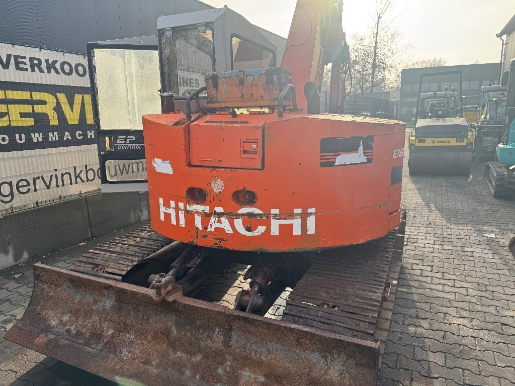 Hitachi EX 60 - Мини багер: снимка 4 Hitachi EX 60 - Мини багер: снимка 4