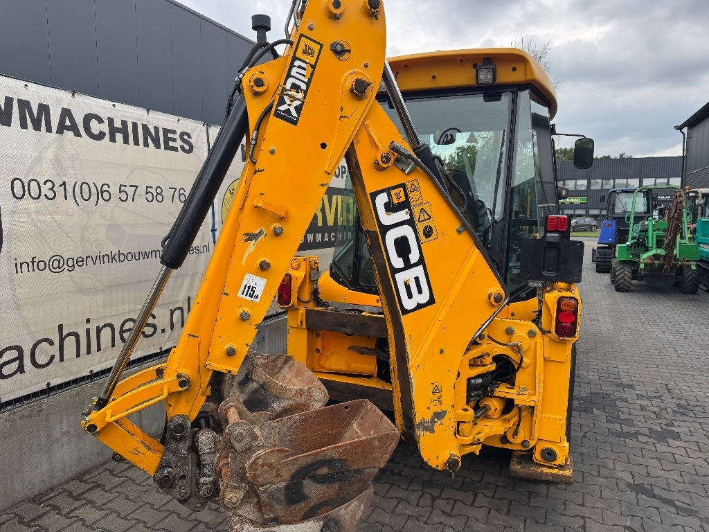 JCB 2 CX - Багер-товарач: снимка 2 JCB 2 CX - Багер-товарач: снимка 2