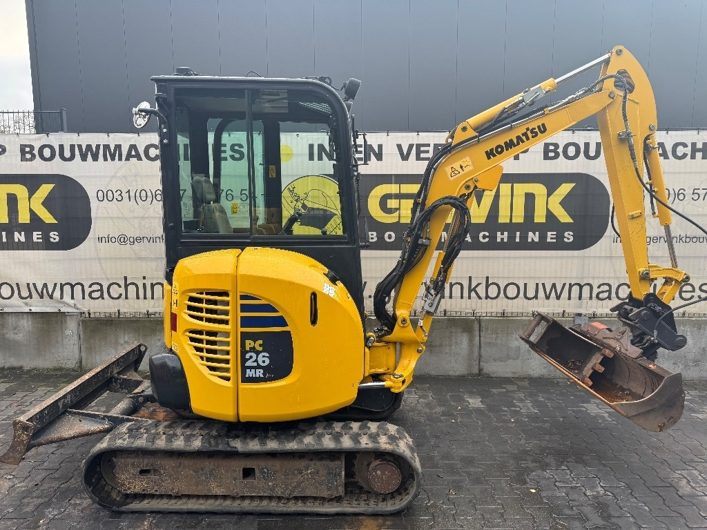 Komatsu PC 26 MR-3 - Мини багер: снимка 2 Komatsu PC 26 MR-3 - Мини багер: снимка 2