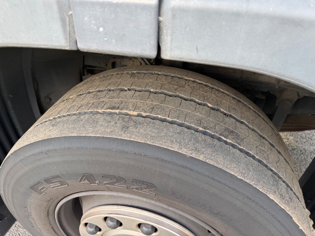 Scania P 340 - Камион фургон: снимка 4 Scania P 340 - Камион фургон: снимка 4