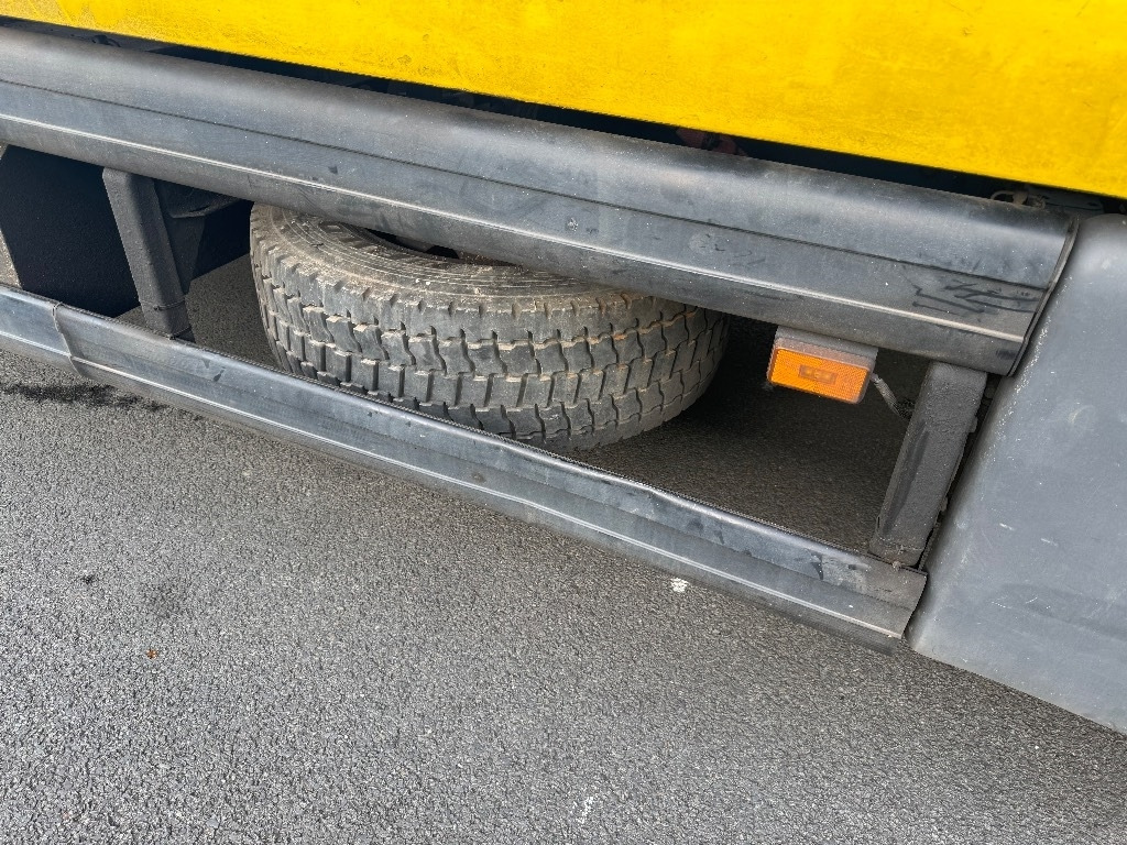 Scania P 340 - Камион фургон: снимка 5 Scania P 340 - Камион фургон: снимка 5