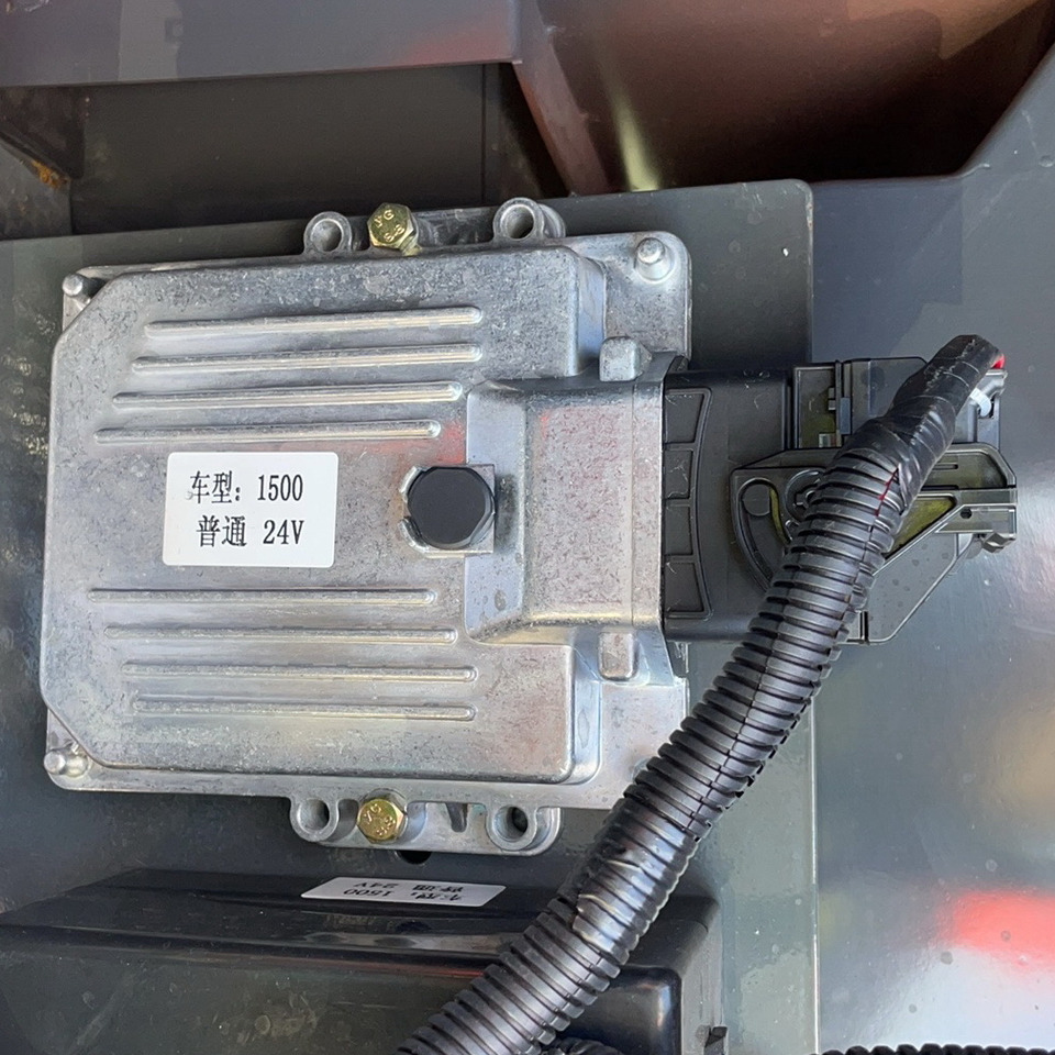 OCEANUS OC-800MB Controller for Loader - Трансмисия за Колесен товарач: снимка 3 OCEANUS OC-800MB Controller for Loader - Трансмисия за Колесен товарач: снимка 3